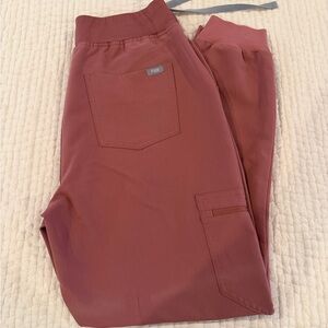 Figs Women's joggers.